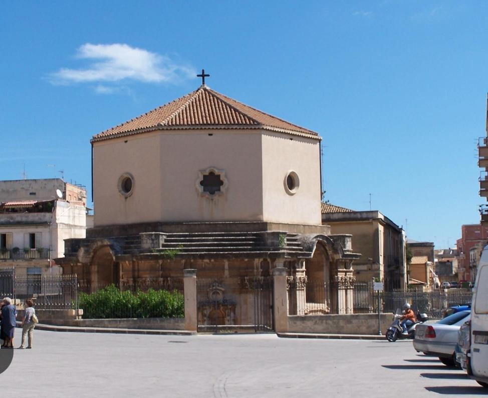 A Casa Di Alice Villa Сиракуза Екстериор снимка